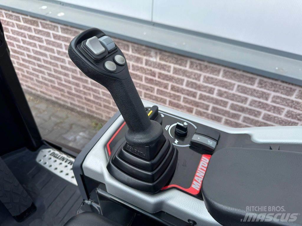 Manitou MLA 5-50 轮式装载机