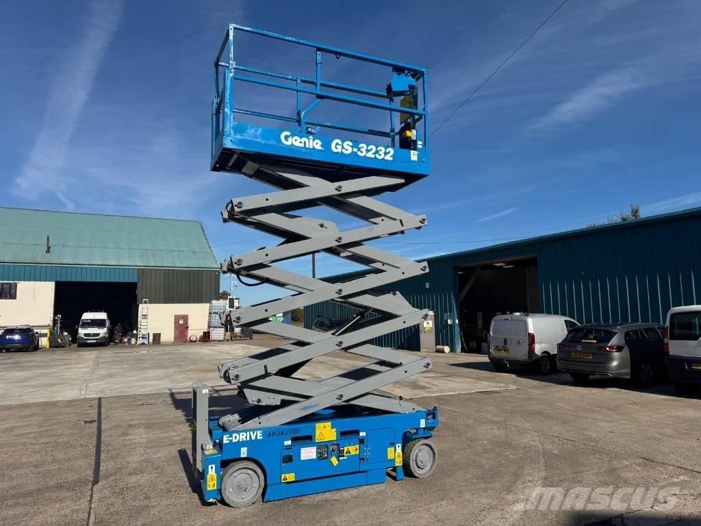Genie GS 3232 剪叉式升降机