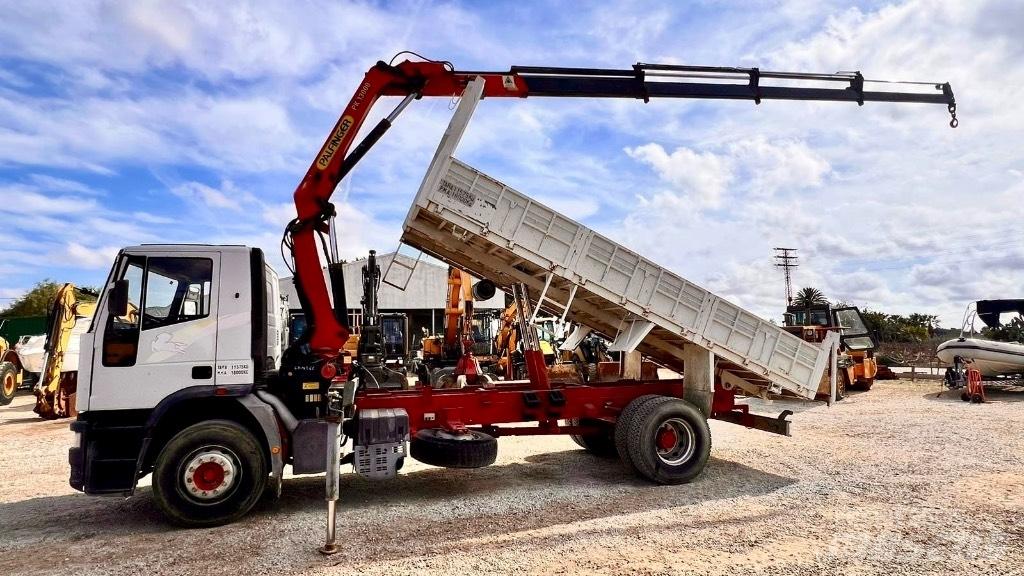 Iveco MT190E27 随车折臂吊