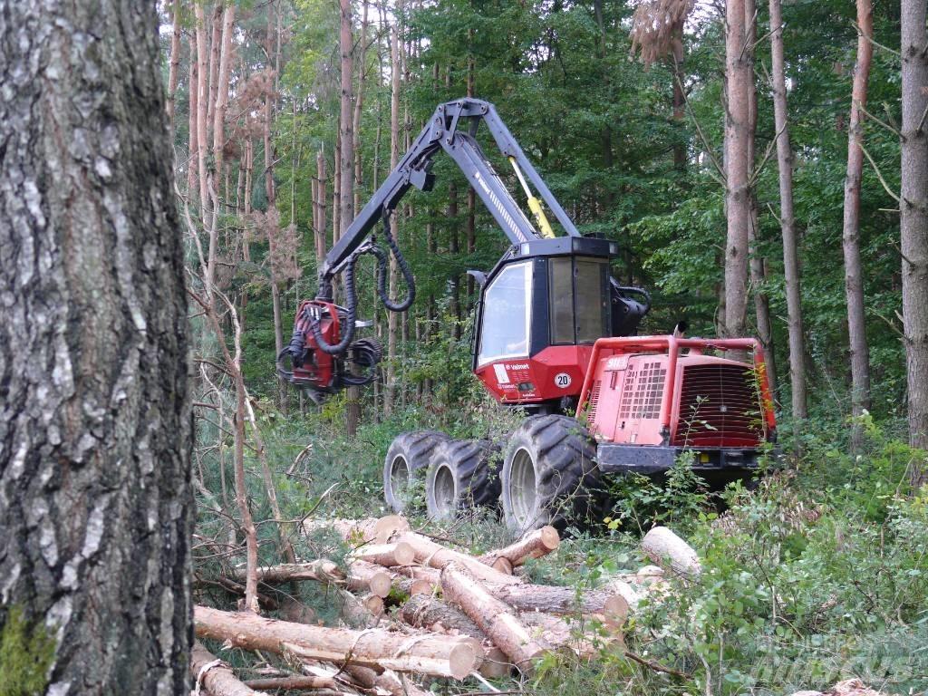 Valmet 911.3 收割机