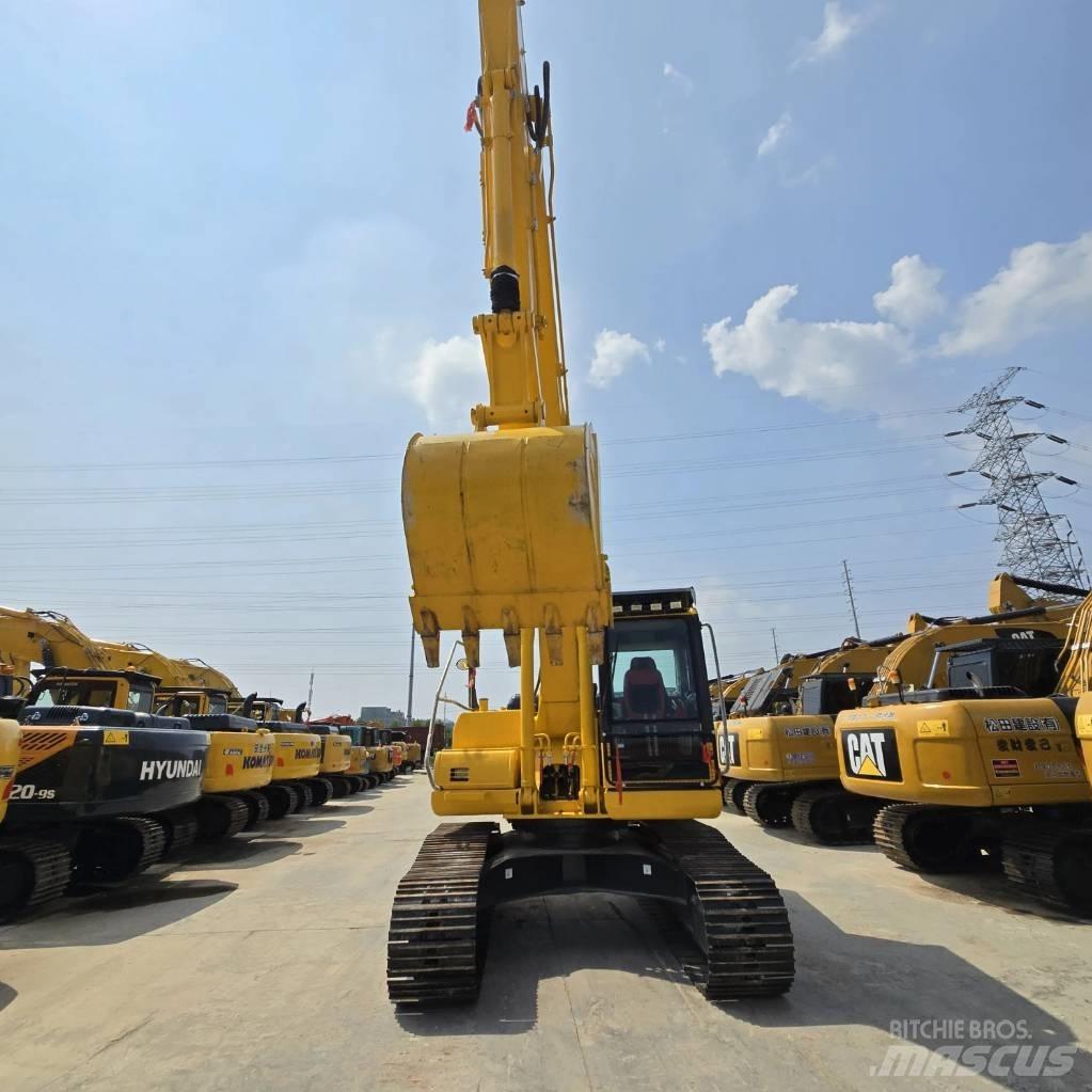 Komatsu PC 200-8 履带挖掘机