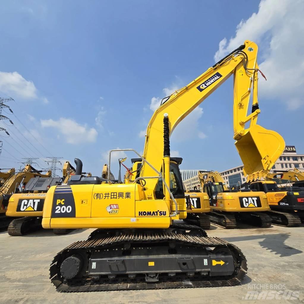 Komatsu PC 200-8 履带挖掘机