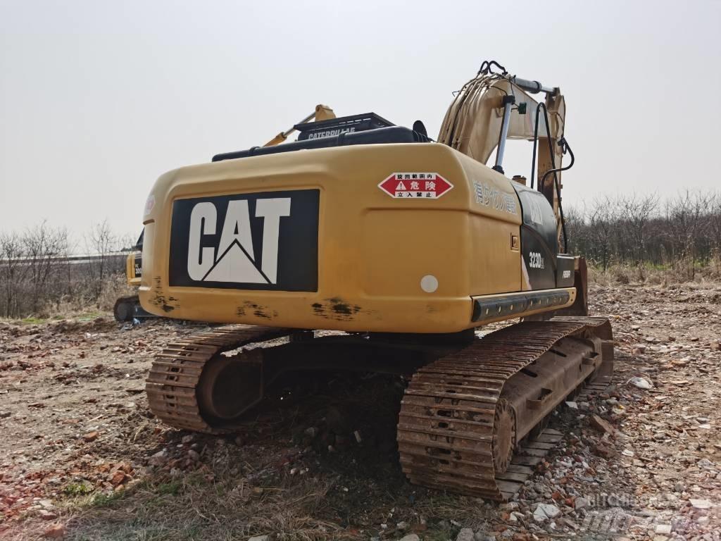 CAT 323 D L 履带挖掘机