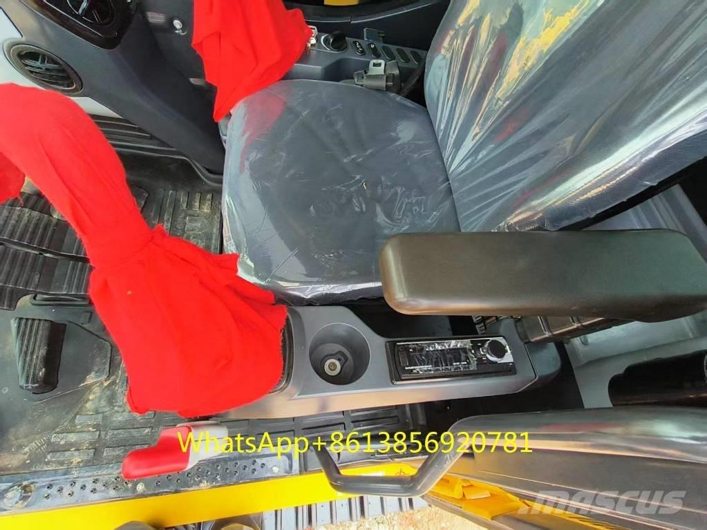Komatsu PC 240-8 中型挖掘机