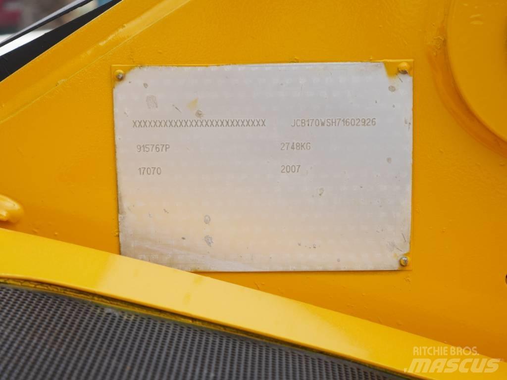 JCB Robot 170 滑移装载机