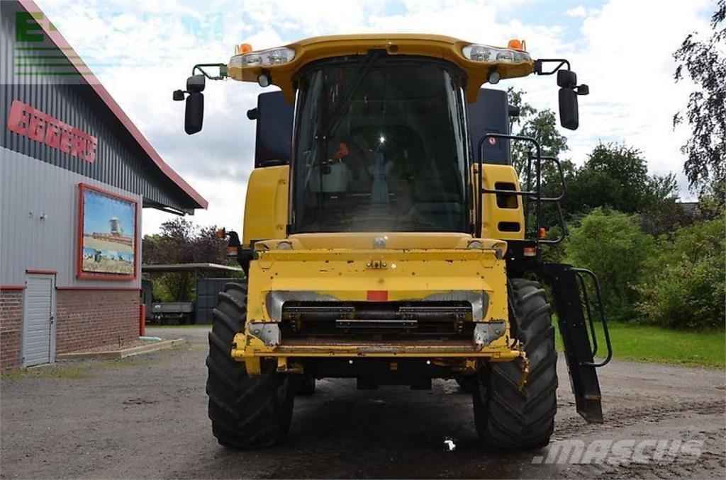 New Holland cx 860 联合收割机