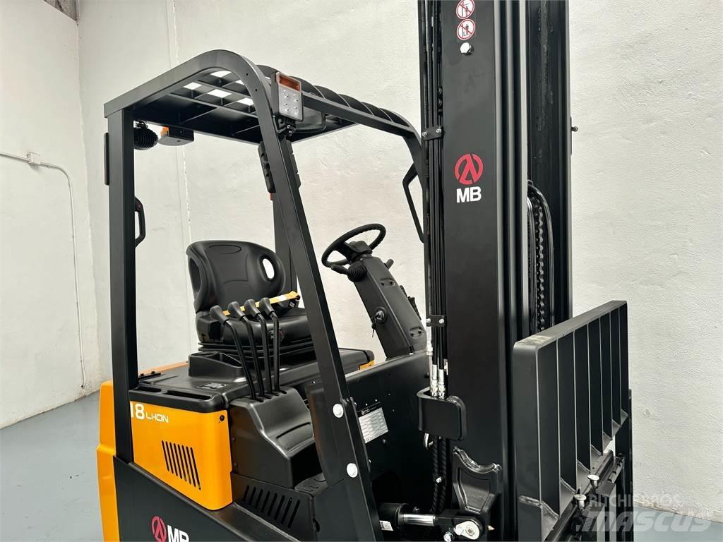  CPD18TVL 电动叉车