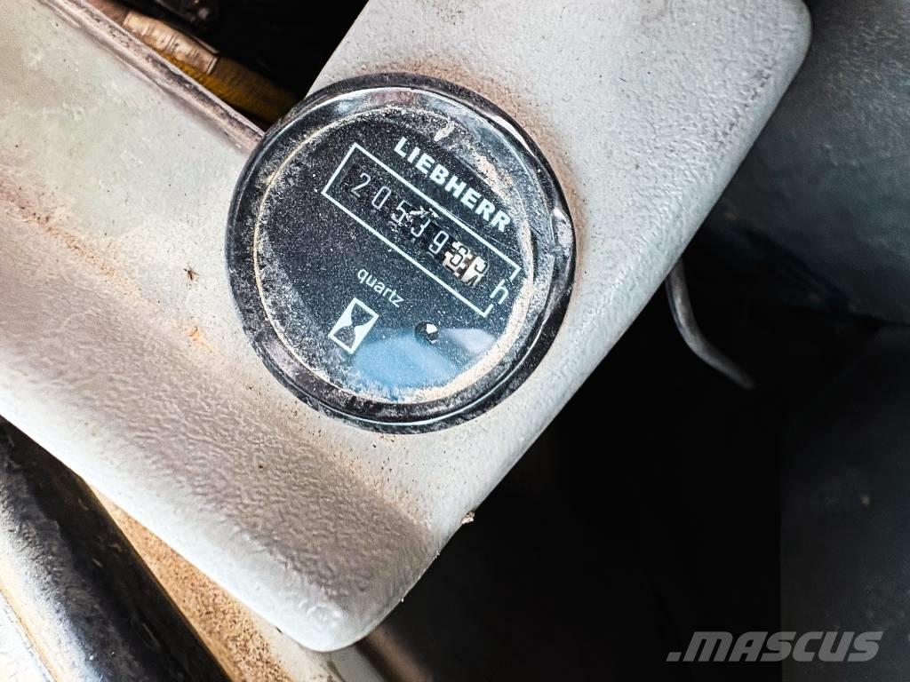 Liebherr R 934 B HD 履带挖掘机