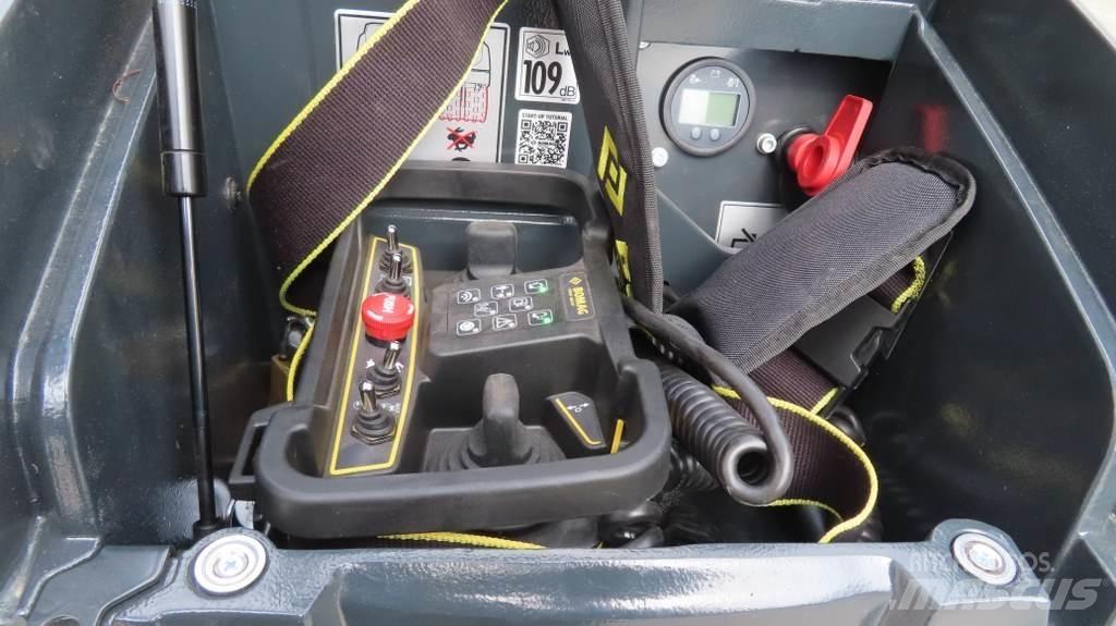 Bomag BMP 8500 其他压路机