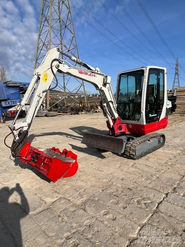 Takeuchi TB228 小型挖掘机