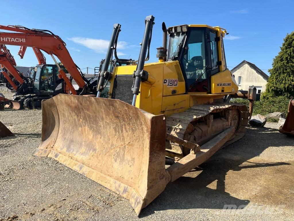 New Holland D180 履带式推土机