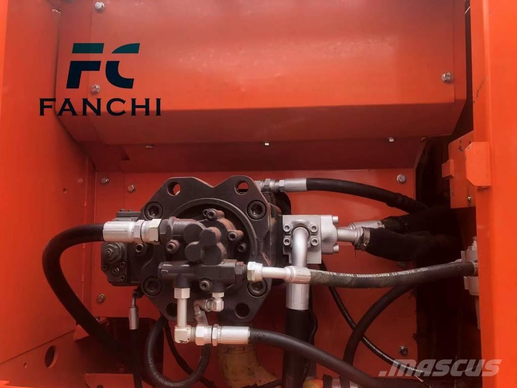 Doosan DX 225 LC 履带挖掘机