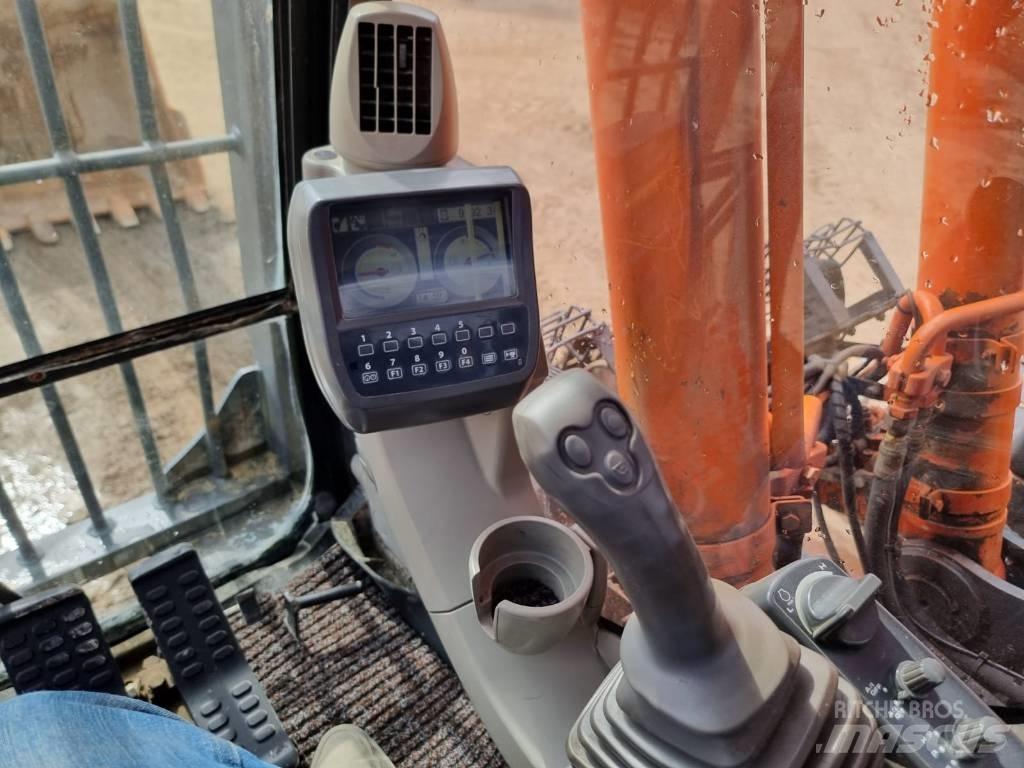 Hitachi ZX 250 LC-3 履带挖掘机