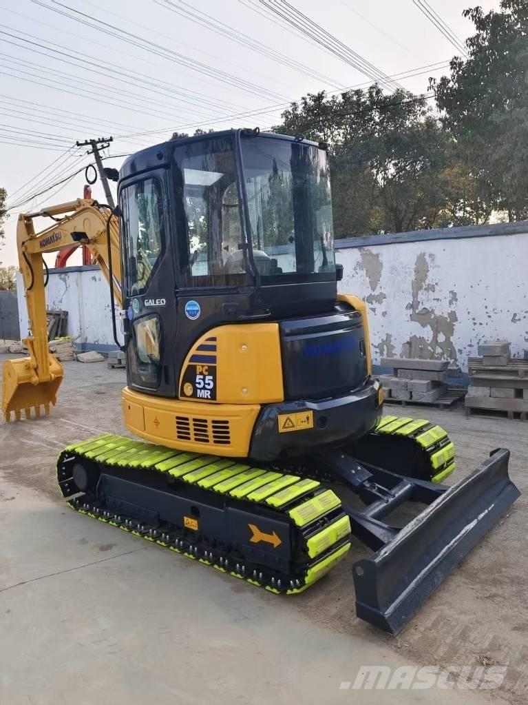 Komatsu PC55 小型挖掘机