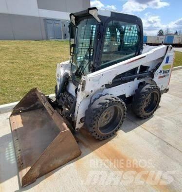 Bobcat S550 滑移装载机