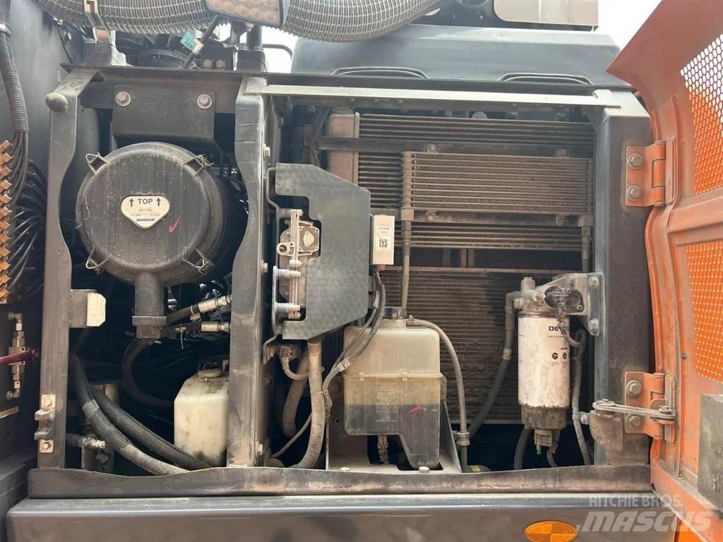 Doosan DX170W-5 工业挖掘机