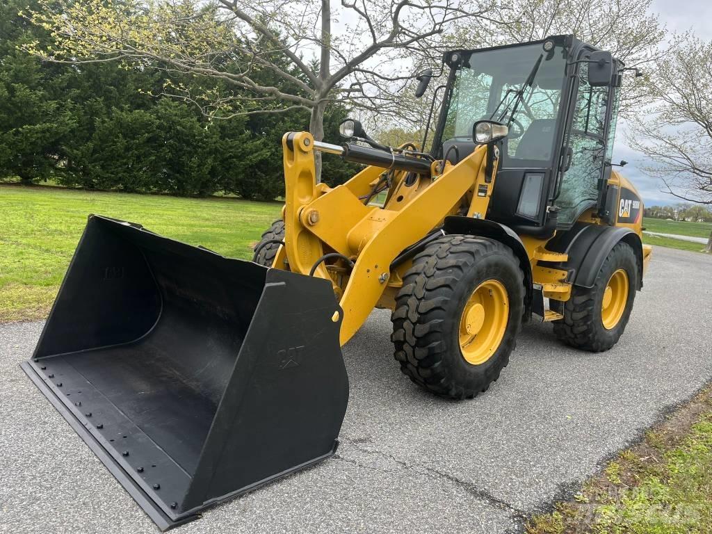CAT 908M 轮式装载机