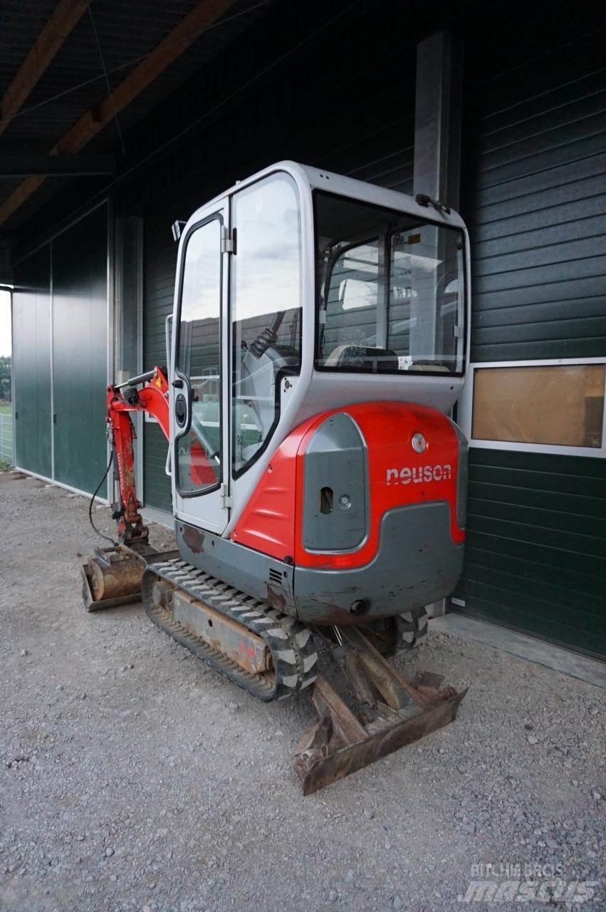 Neuson 1404 轮式挖掘机