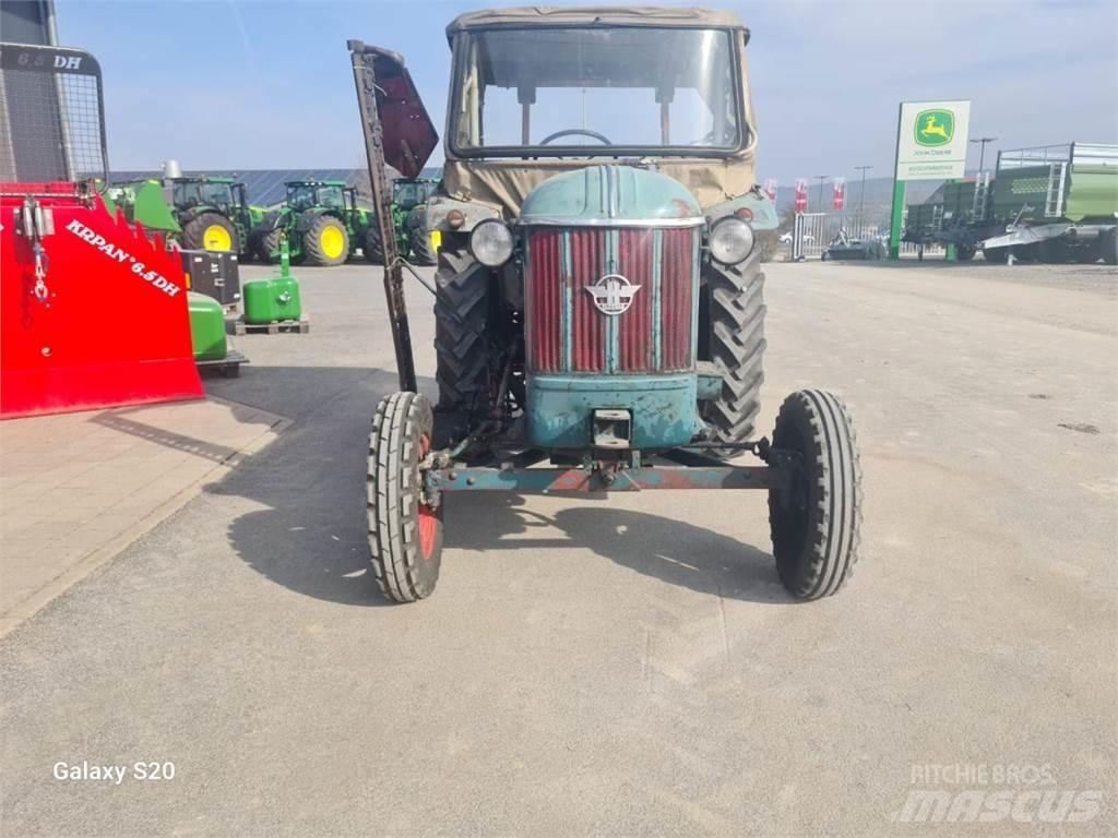 Hanomag R 324 SA 拖拉机/农用车