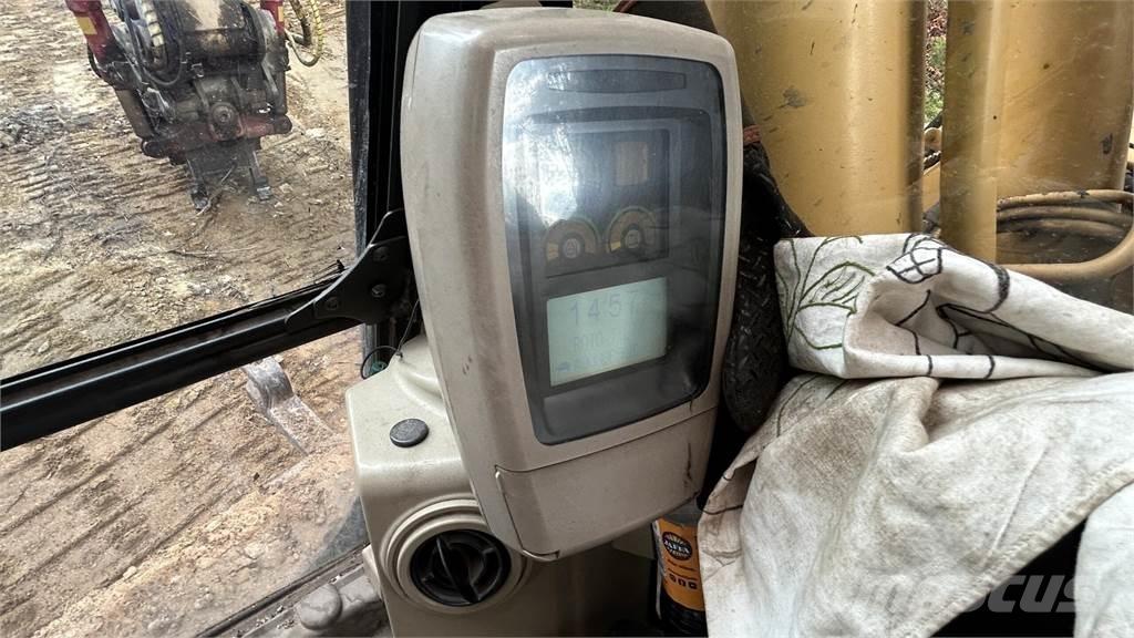 CAT 320C 履带挖掘机