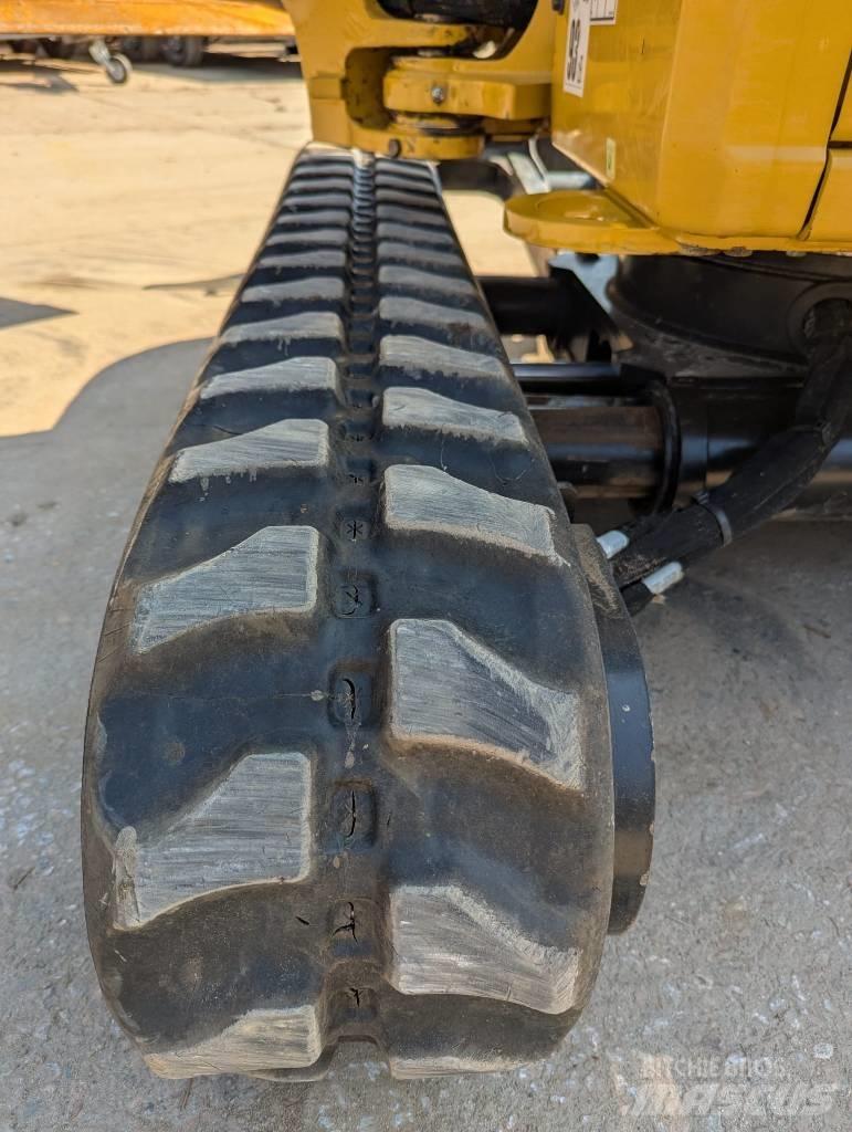 CAT Minibagger 301.8 小型挖掘机
