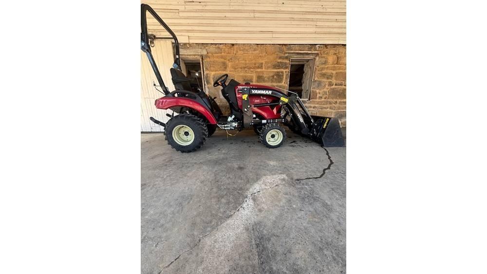 Yanmar SA223 拖拉机/农用车