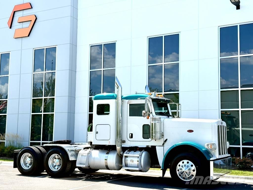 Peterbilt 389 牵引车