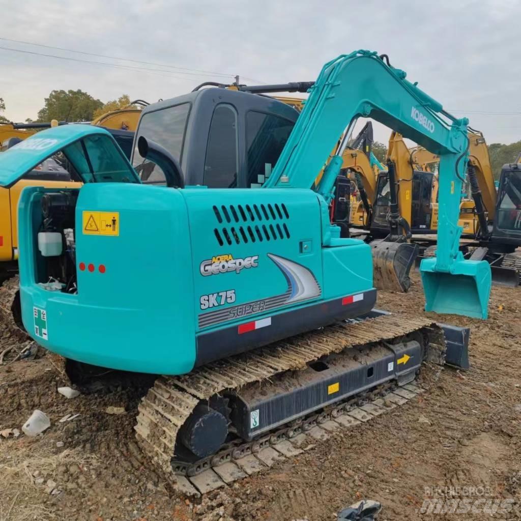 Kobelco SK 75 履带挖掘机