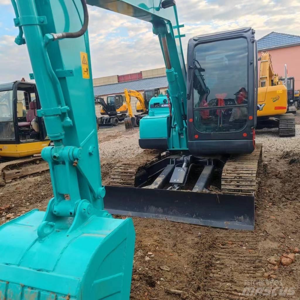 Kobelco SK 75 履带挖掘机