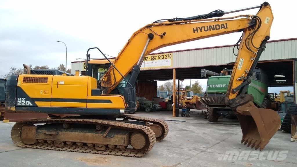 Hyundai HX 220 L 履带挖掘机