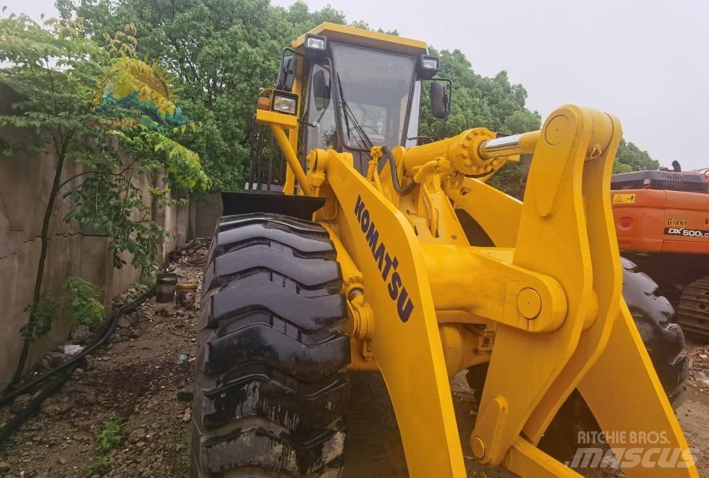 Komatsu WA 470 轮式装载机