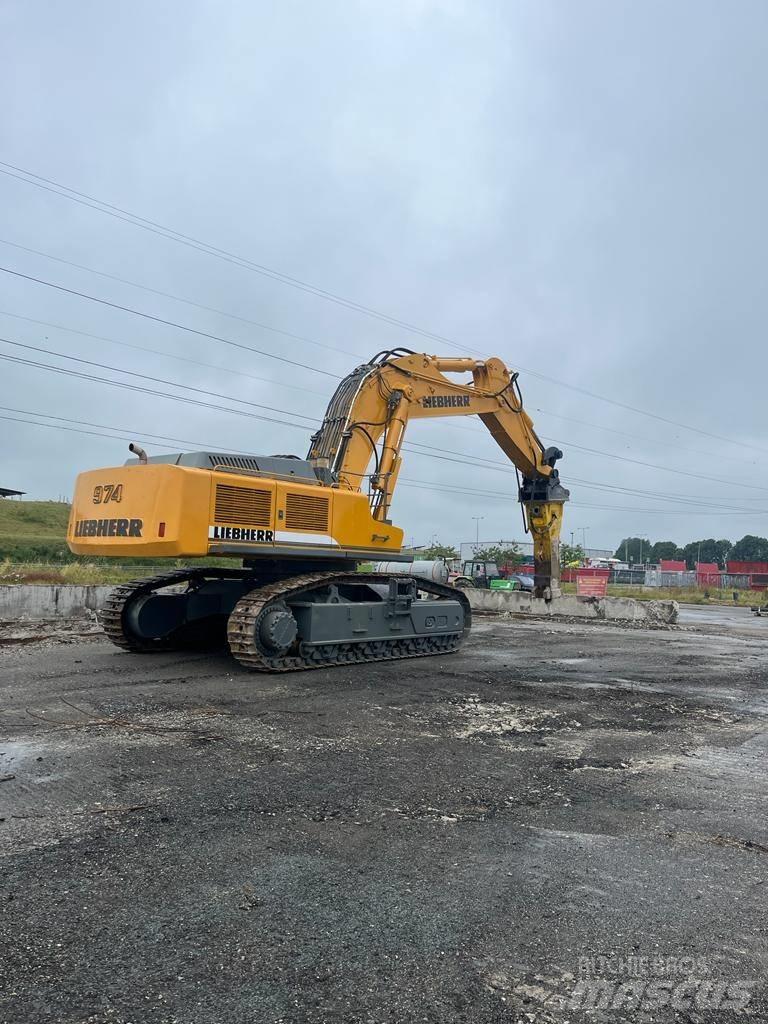 Liebherr R 974 C SHD 履带挖掘机