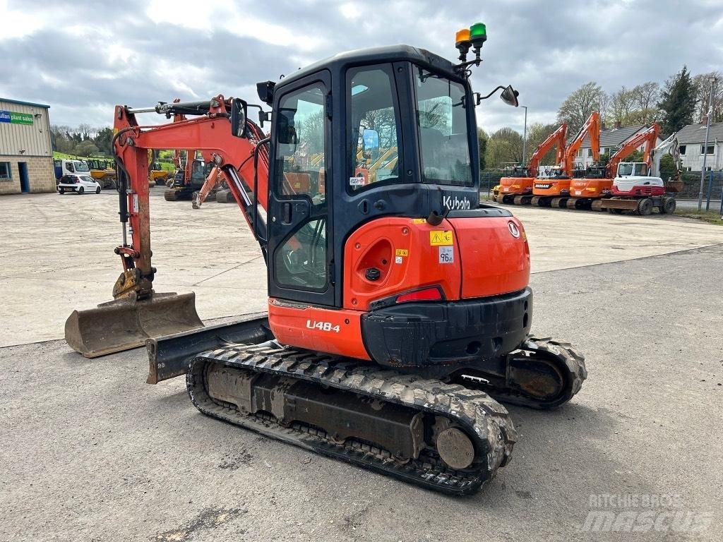 Kubota U48-4 小型挖掘机