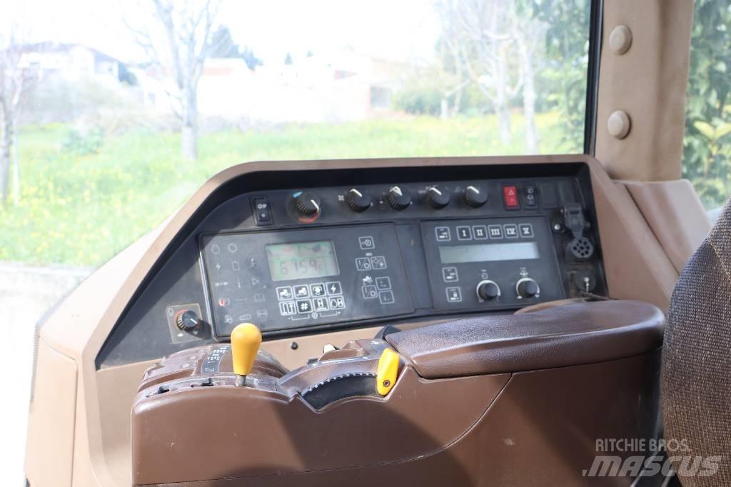 John Deere 8420 T 拖拉机/农用车
