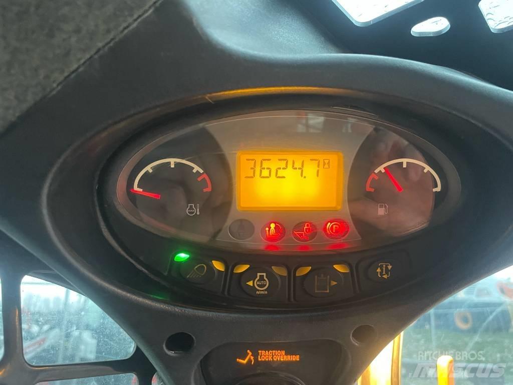 Bobcat S 530 滑移装载机