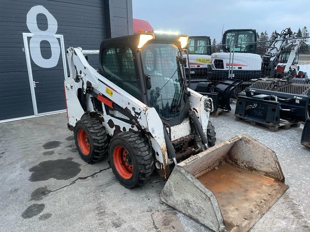 Bobcat S 530 滑移装载机