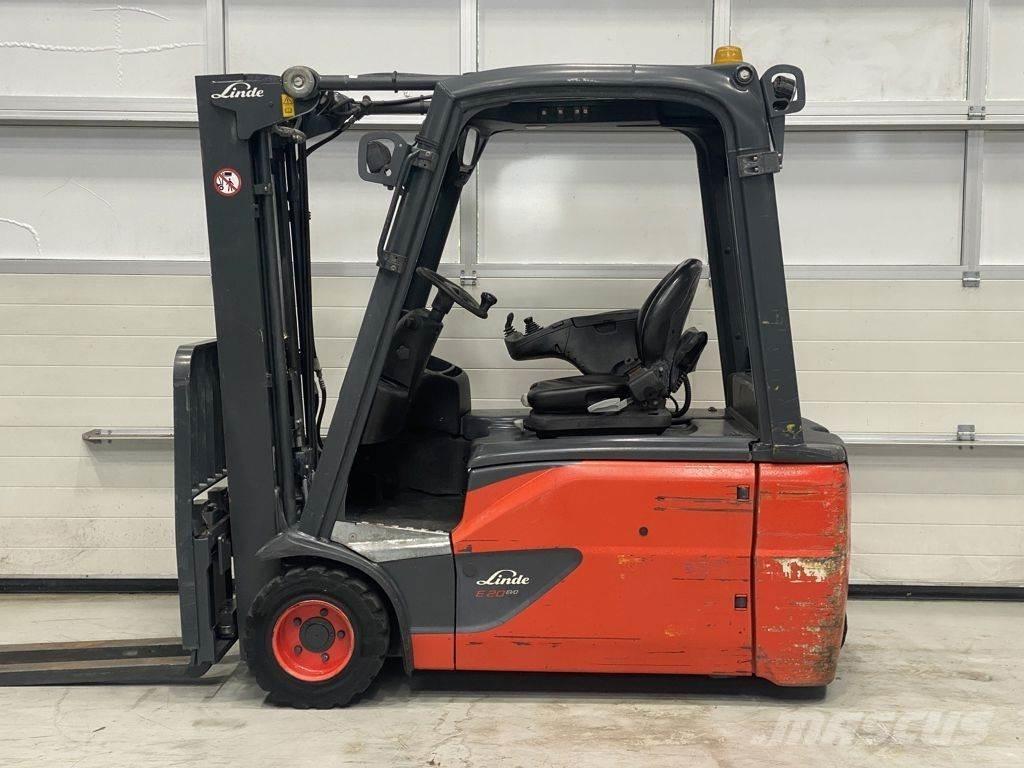 Linde E20L-02 电动叉车