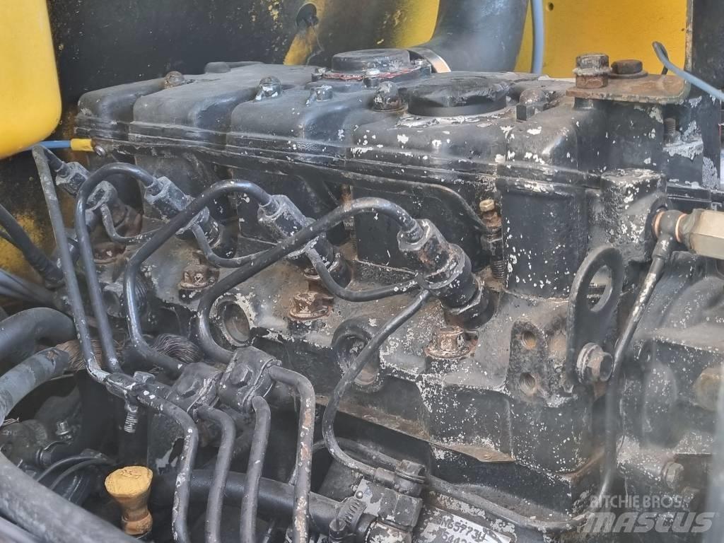 JCB 160 Robot 滑移装载机