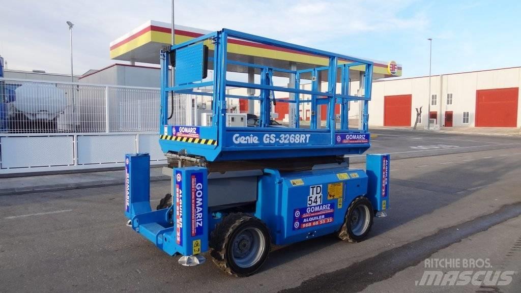 Genie GS 3268 RT 剪叉式升降机