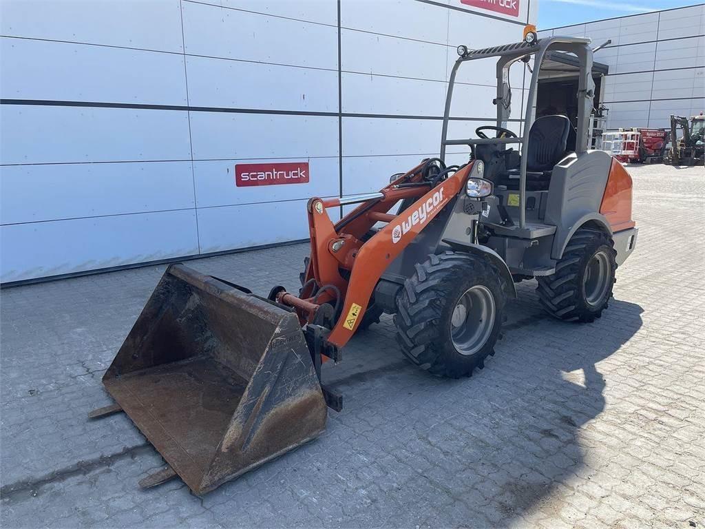 Weycor AR380 Agrar 多功能装载机
