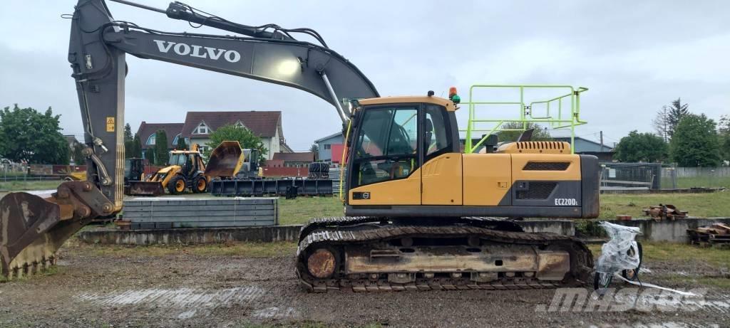 Volvo EC 220 DL 履带挖掘机