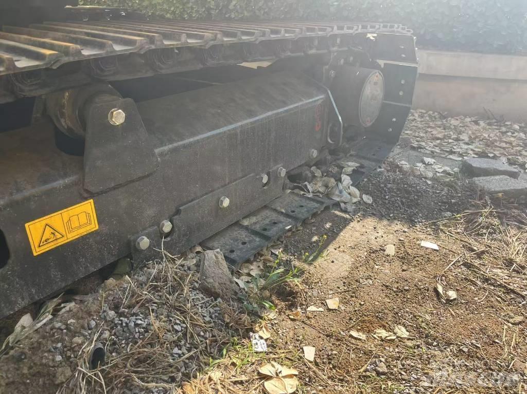 Komatsu PC 58 小型挖掘机