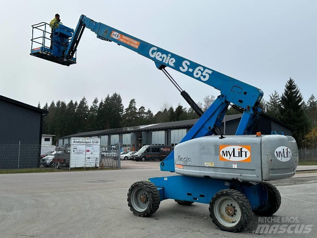 Genie S 65 曲臂高空工作平台