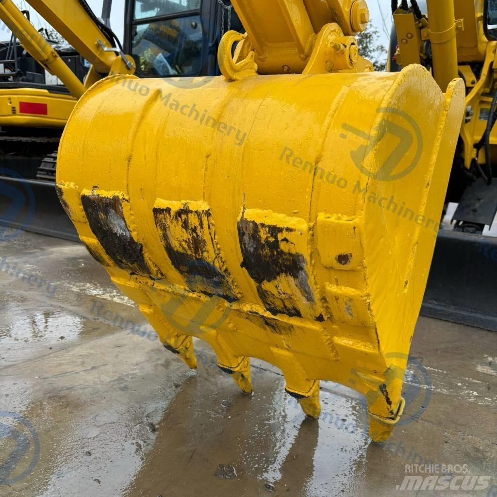 Komatsu PC 30MR 小型挖掘机