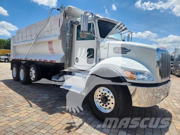 Peterbilt 348 自卸式货车