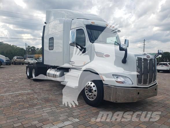 Peterbilt 579 牵引车