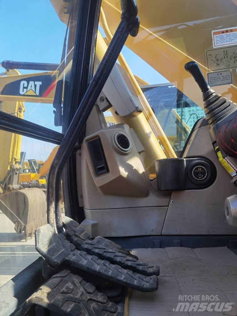 CAT 320 C 履带挖掘机