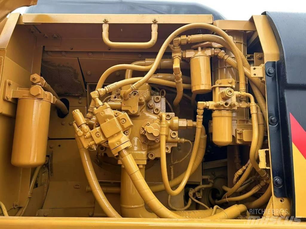 CAT 336 履带挖掘机