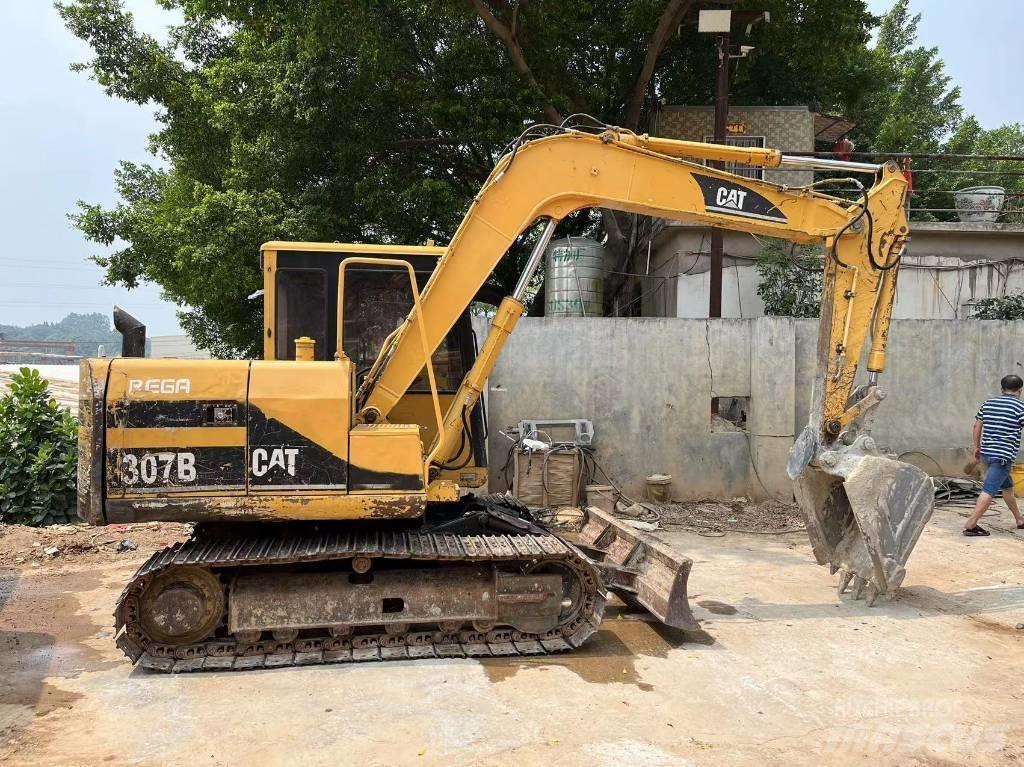 CAT 307 履带挖掘机