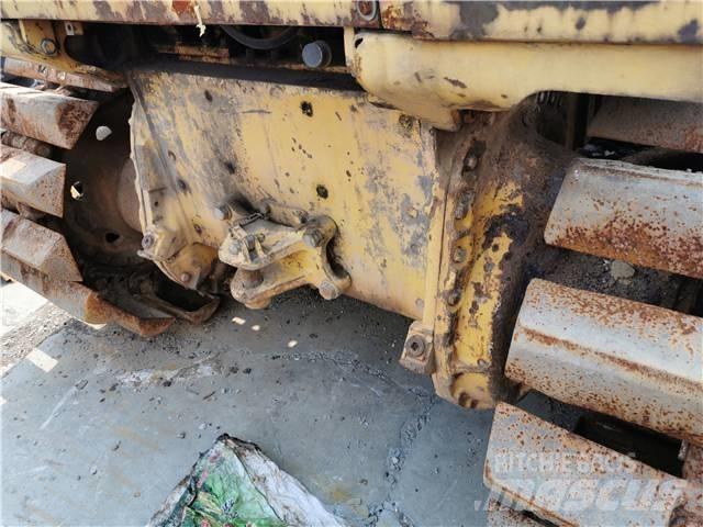 Komatsu D41P 履带式推土机